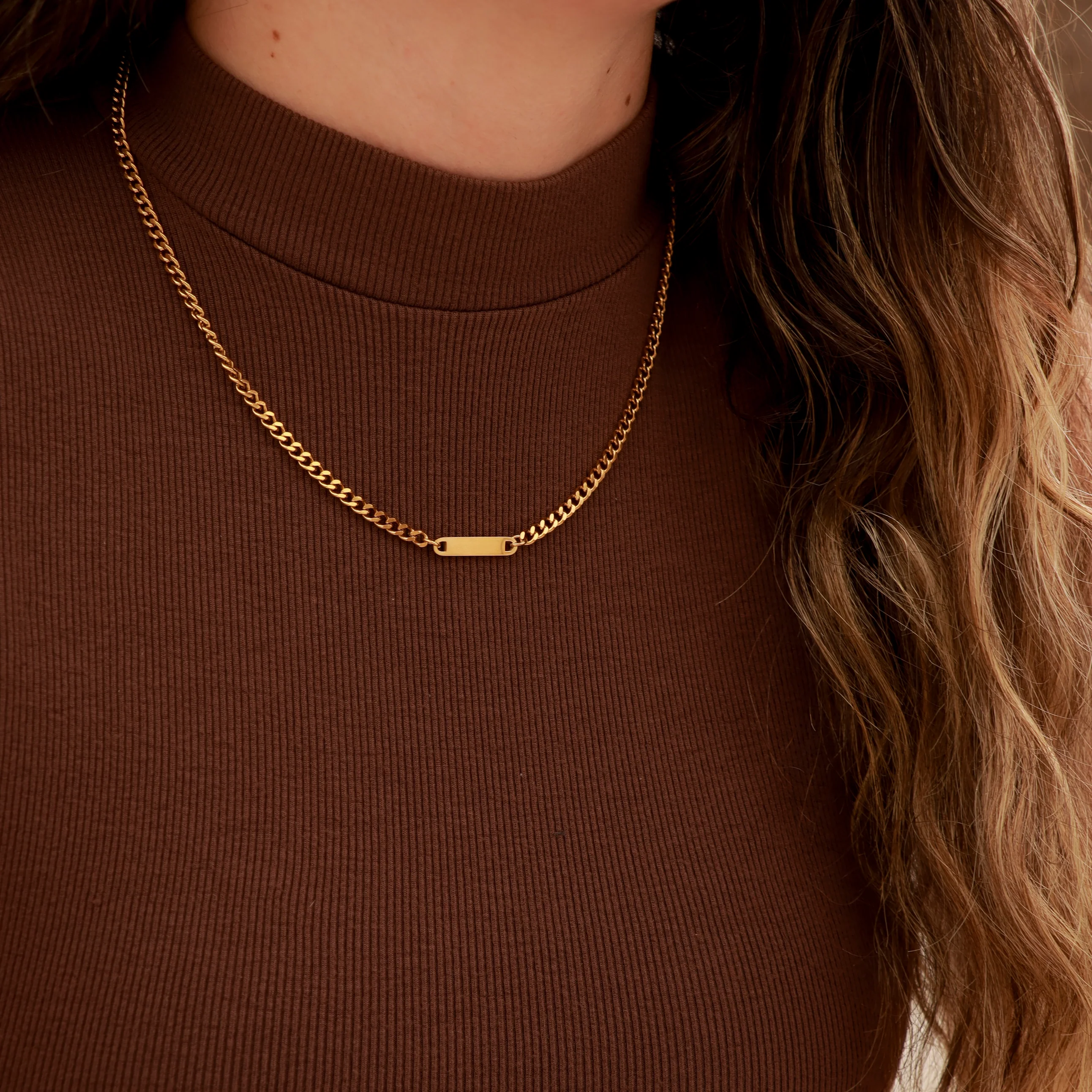 18K Gold PVD Stainless Steel Engravable Curb Chain Bar Necklace / CHN9957 - Image 7