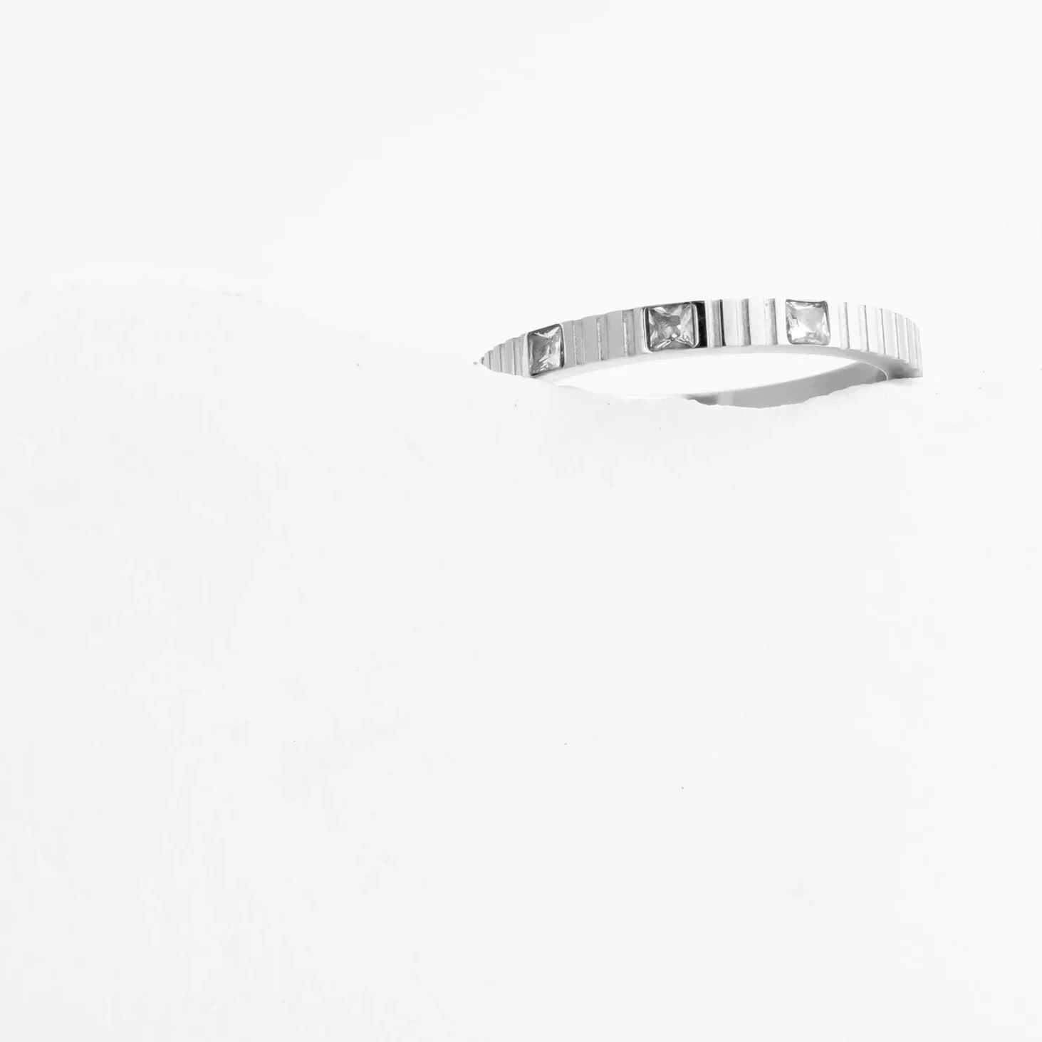 18K Gold Stainless Steel Triple Stone Fluted Stacking Ring / KSS0029 - Image 6