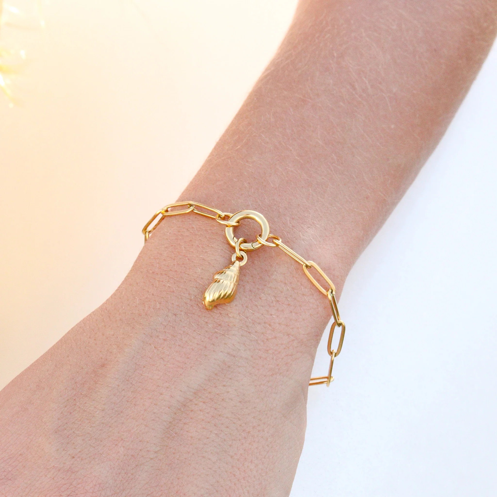 18K Gold PVD Stainless Steel Paperclip Charm Keeper Bracelet / BRJ9084 - Image 6
